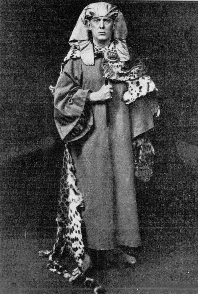 Aleister Crowley during his Golden Dawn years. Historical photograph in the public domain, Wikimedia Commons.
